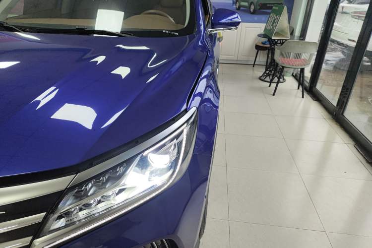 Used Roewe MARVEL X 2018 Rear-Drive Model Left Front Headlight