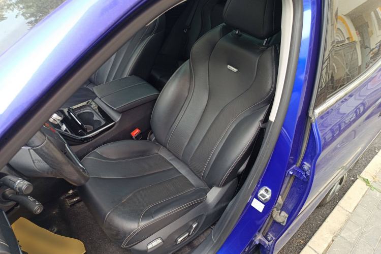 Used Roewe MARVEL X 2018 Rear-Drive Model Left Front Seat
