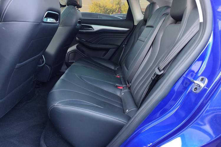 Used Roewe MARVEL X 2018 Rear-Drive Model Left Rear Seat