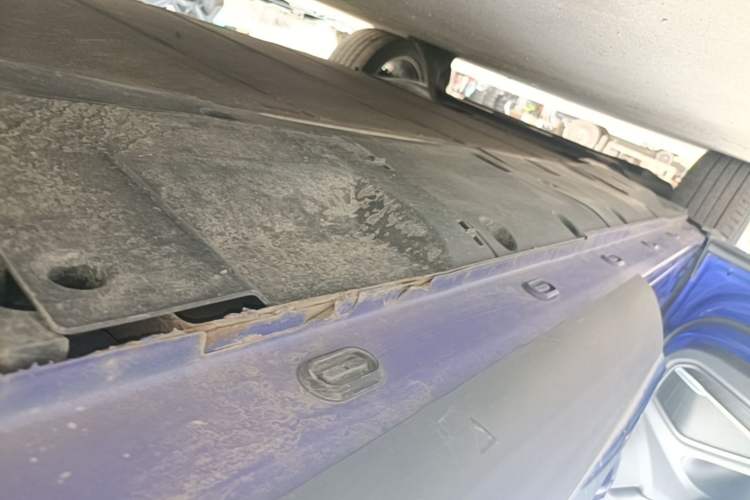 Used Roewe MARVEL X 2018 Rear-Drive Model Left Side Sill