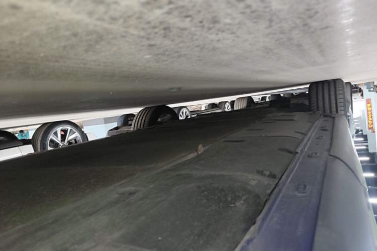 Used Roewe MARVEL X 2018 All-Wheel-Drive Model Left Side Sill