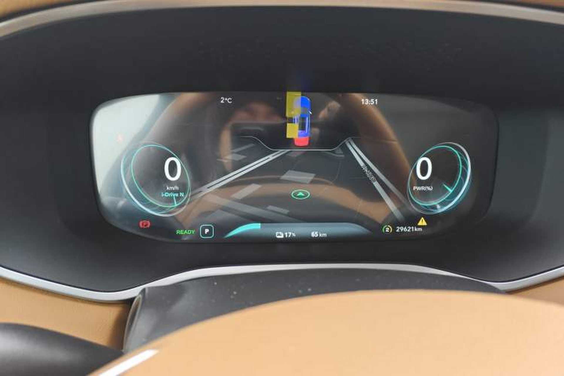 Used Roewe MARVEL X 2018 All-Wheel-Drive Model Odometer Close Up