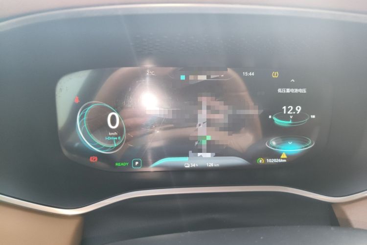 Used Roewe MARVEL X 2018 All-Wheel-Drive Model Odometer Close Up