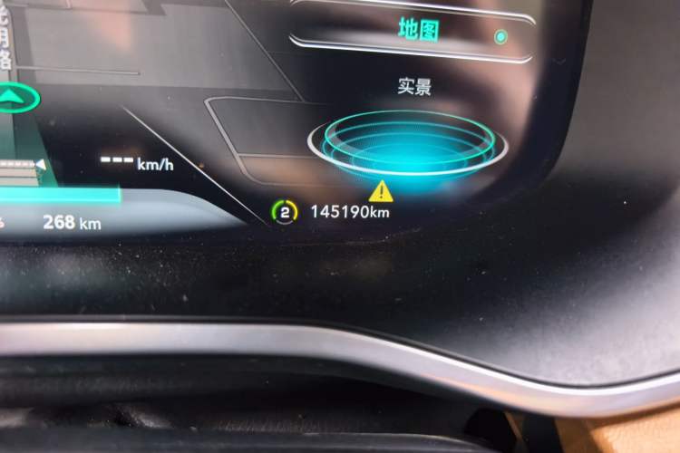 Used Roewe MARVEL X 2018 All-Wheel-Drive Model Odometer Close Up