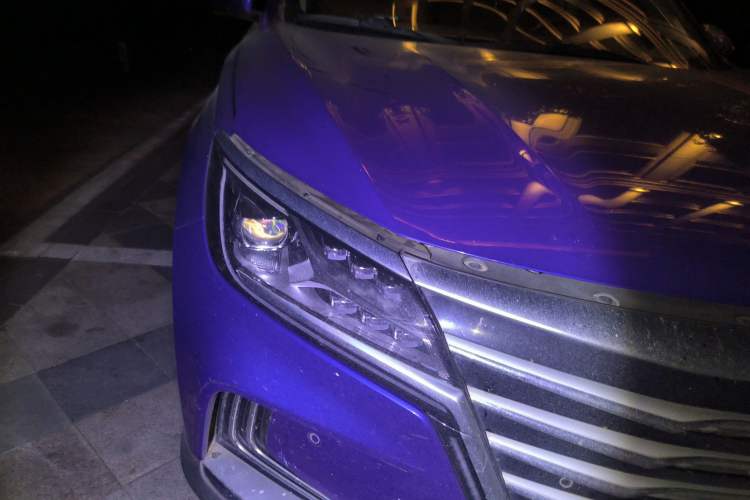 Used Roewe MARVEL X 2018 Rear-Drive Model Right Front Headlight