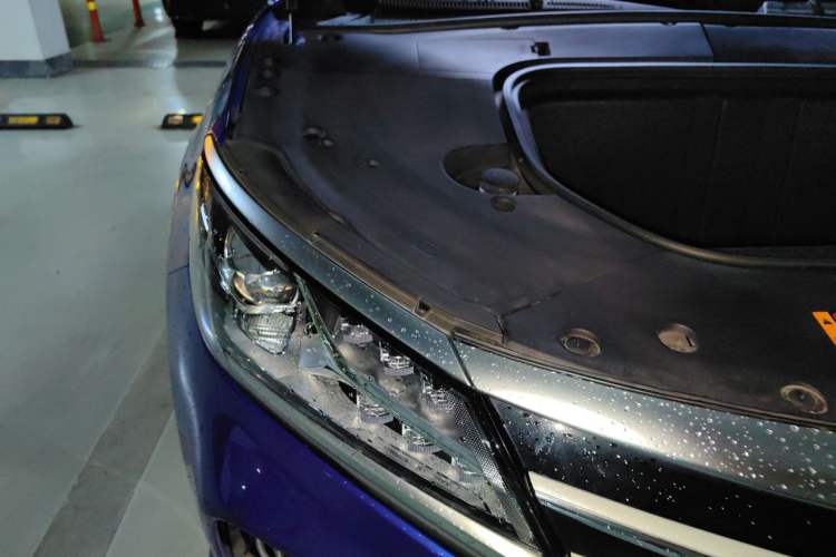 Used Roewe MARVEL X 2018 Rear-Drive Model Right Front Headlight