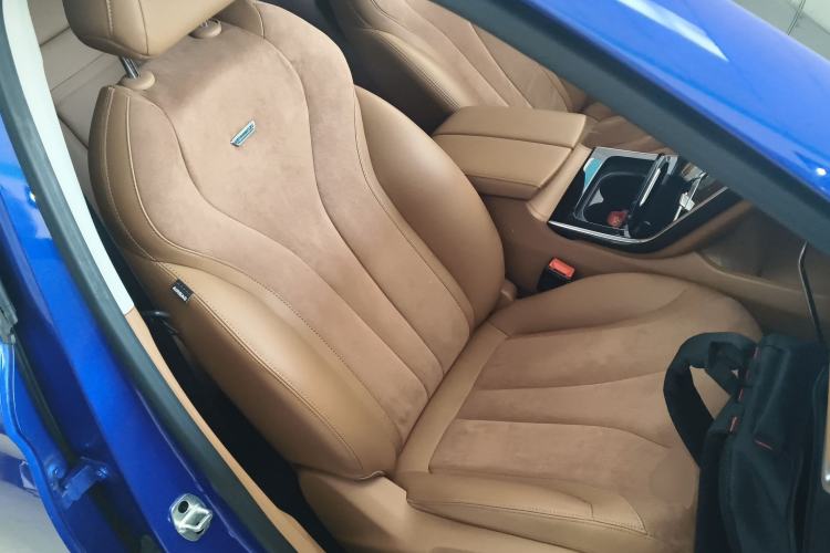 Used Roewe MARVEL X 2018 Rear-Drive Model Right Front Seat