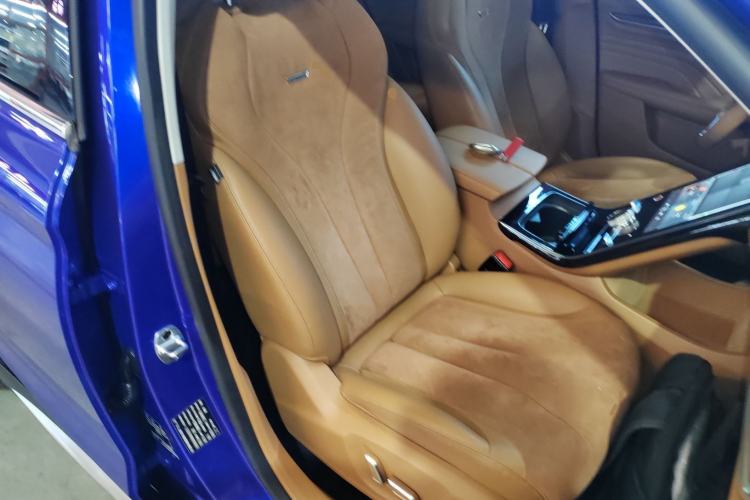 Used Roewe MARVEL X 2018 Rear-Drive Model Right Front Seat