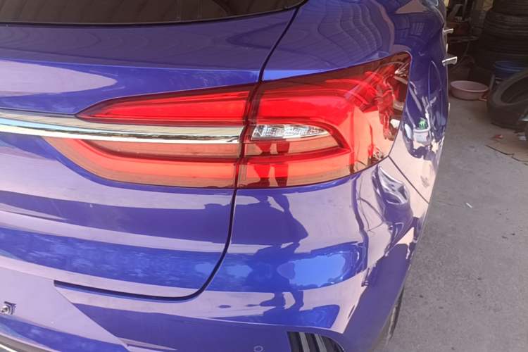 Used Roewe MARVEL X 2018 Rear-Drive Model Right Rear Taillight