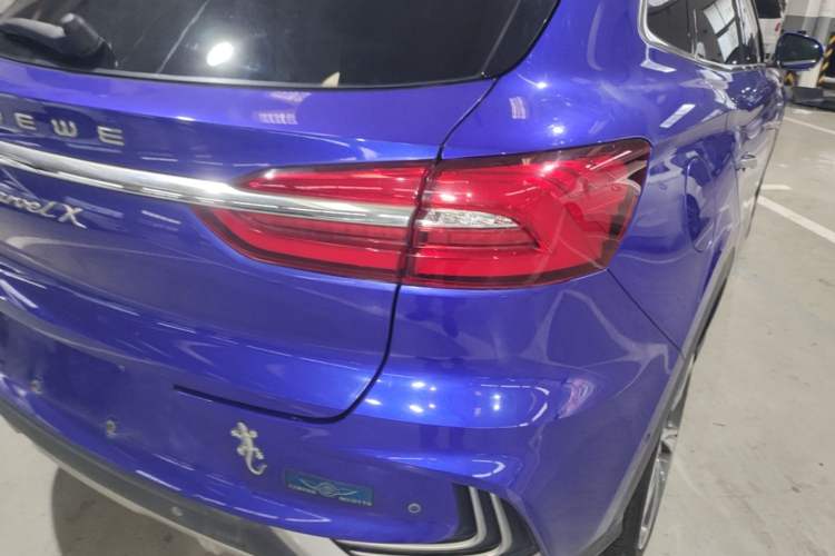 Used Roewe MARVEL X 2018 Rear-Drive Model Right Rear Taillight