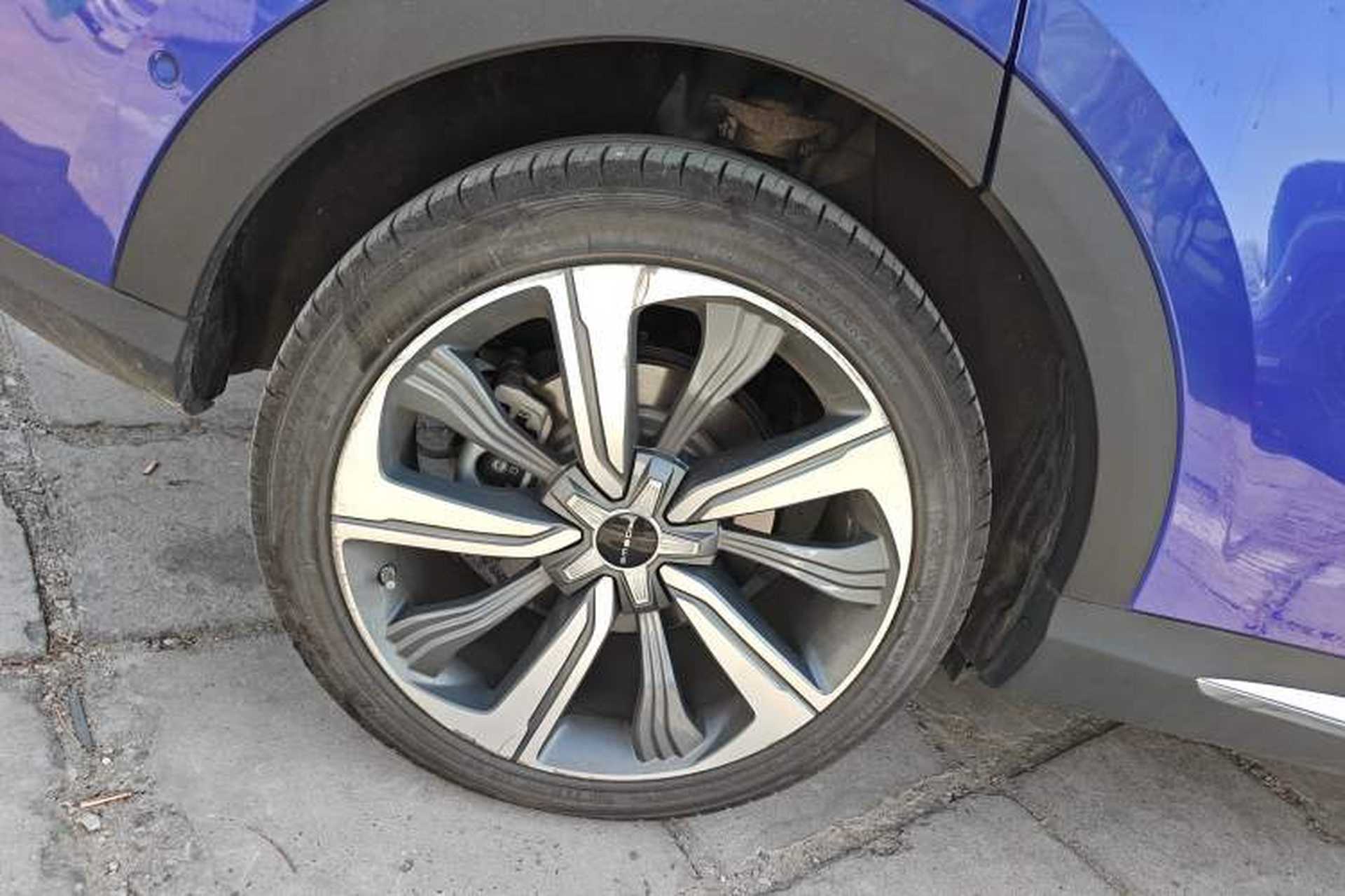 Used Roewe MARVEL X 2018 Rear-Drive Model Right Rear Wheel Hub