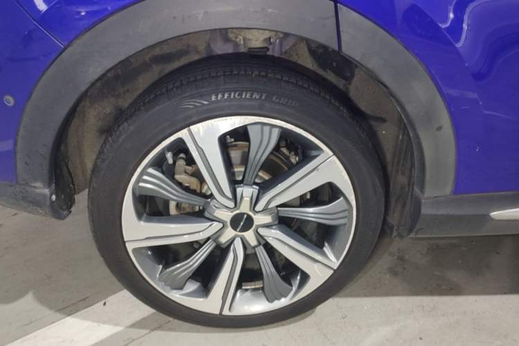 Used Roewe MARVEL X 2018 Rear-Drive Model Right Rear Wheel Hub