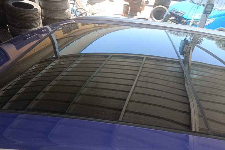 Used Roewe MARVEL X 2018 Rear-Drive Model Roof