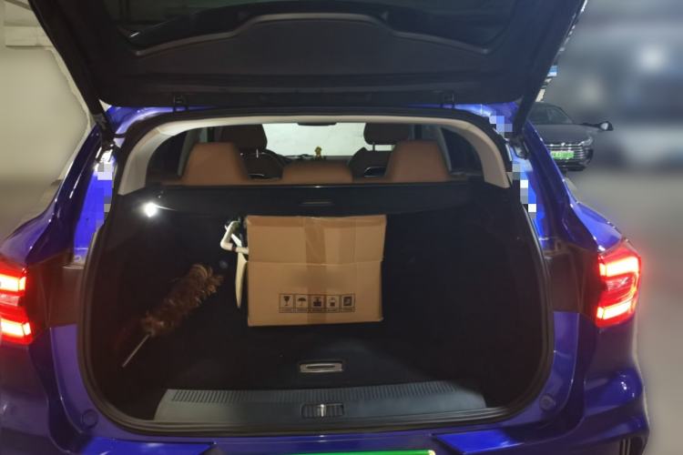 Used Roewe MARVEL X 2018 Rear-Drive Model Trunk
