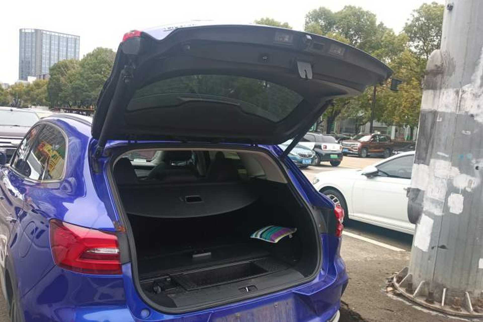 Used Roewe MARVEL X 2018 Rear-Drive Model Trunk