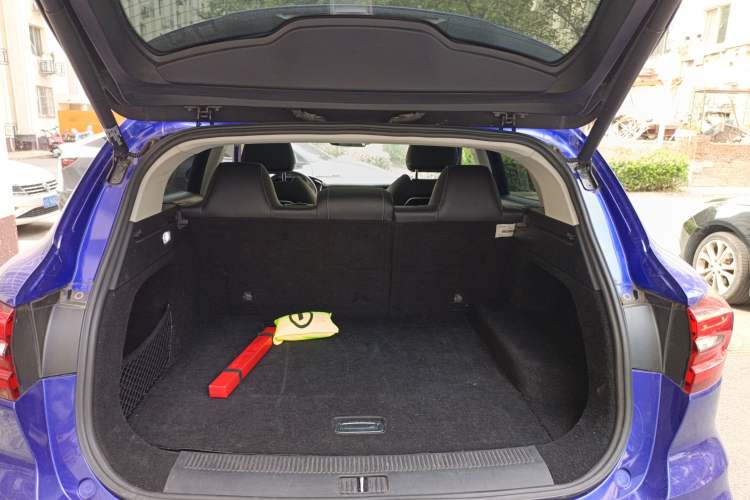 Used Roewe MARVEL X 2018 Rear-Drive Model Trunk