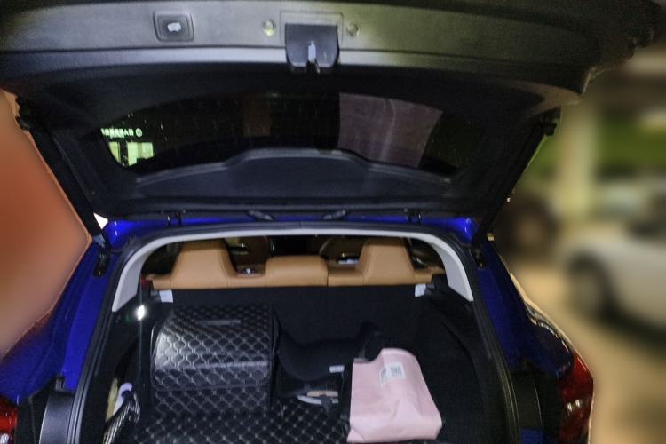 Used Roewe MARVEL X 2018 Rear-Drive Model Trunk