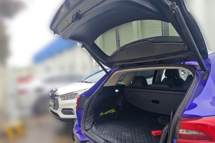 Used Roewe MARVEL X 2018 Rear-Drive Model Trunk