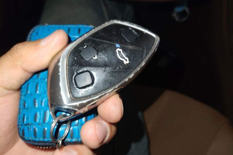 Used Roewe MARVEL X 2018 Rear-Drive Model Vehicle Key