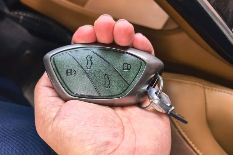 Used Roewe MARVEL X 2018 All-Wheel-Drive Model Vehicle Key
