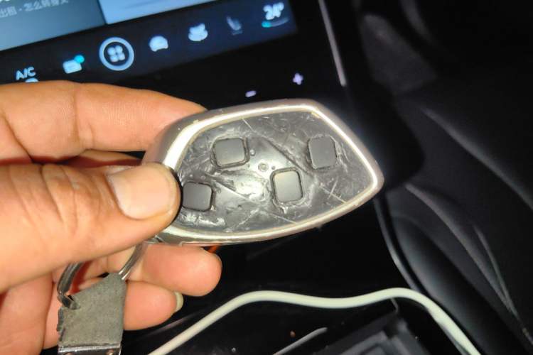 Used Roewe MARVEL X 2018 Rear-Drive Model Vehicle Key