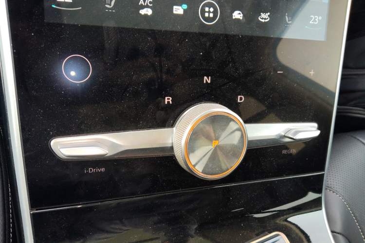 Used Roewe MARVEL X 2018 All-Wheel-Drive Model Gear Lever