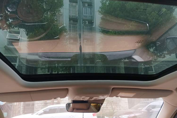 Used Roewe MARVEL X 2018 Rear-Drive Model Headliner