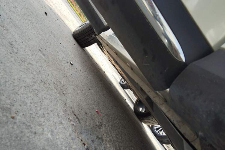 Used Roewe MARVEL X 2018 All-Wheel-Drive Model Right Side Sill