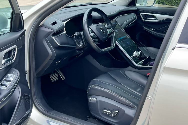 Used Roewe MARVEL X 2018 Rear-Drive Model Interior 1