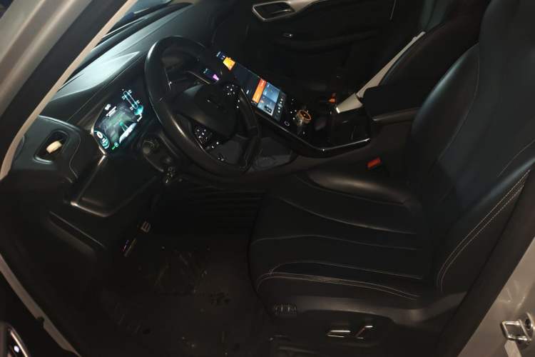 Used Roewe MARVEL X 2018 Rear-Drive Model Left Front Seat