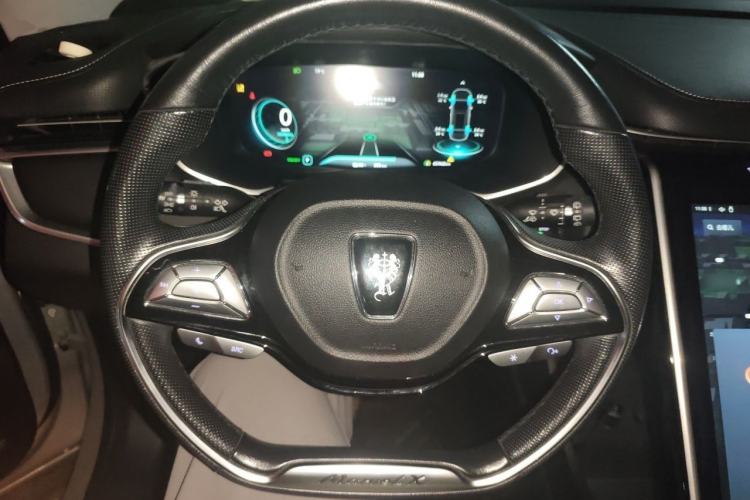 Used Roewe MARVEL X 2018 Rear-Drive Model Steering Wheel