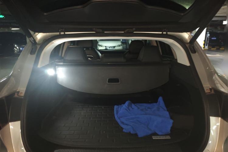 Used Roewe MARVEL X 2018 Rear-Drive Model Trunk