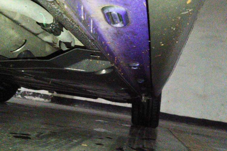 Used Roewe MARVEL X 2018 Rear-Drive Model Chassis Front Left