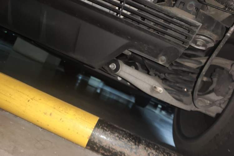 Used Roewe MARVEL X 2018 Rear-Drive Model Chassis Rear