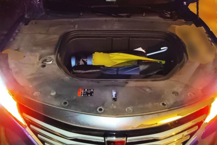 Used Roewe MARVEL X 2018 Rear-Drive Model Engine Bay