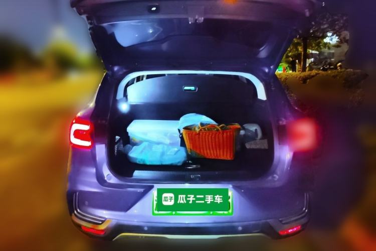 Used Roewe MARVEL X 2018 Rear-Drive Model Trunk