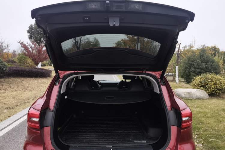 Used Roewe MARVEL X 2018 Rear-Drive Model Trunk
