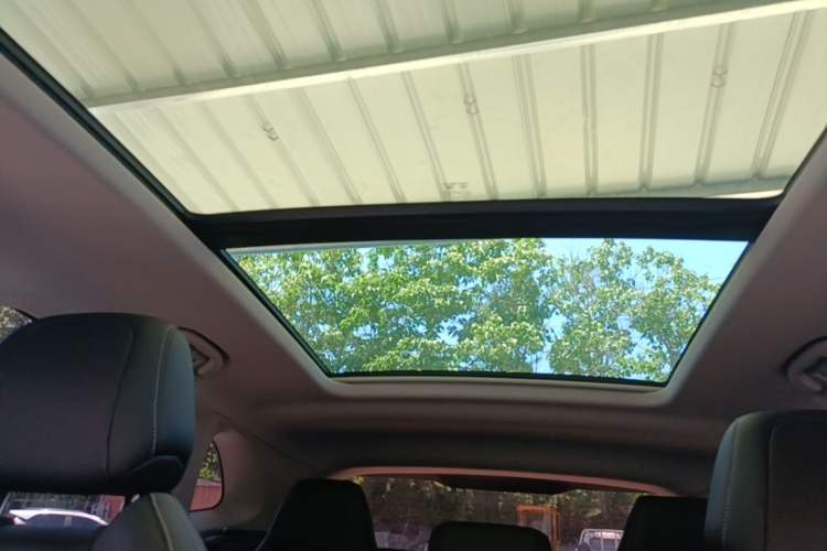 Used Roewe MARVEL X 2018 Rear-Drive Model Headliner