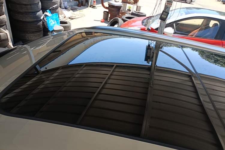 Used Roewe MARVEL X 2018 Rear-Drive Model Roof