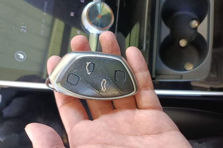 Used Roewe MARVEL X 2018 Rear-Drive Model Vehicle Key