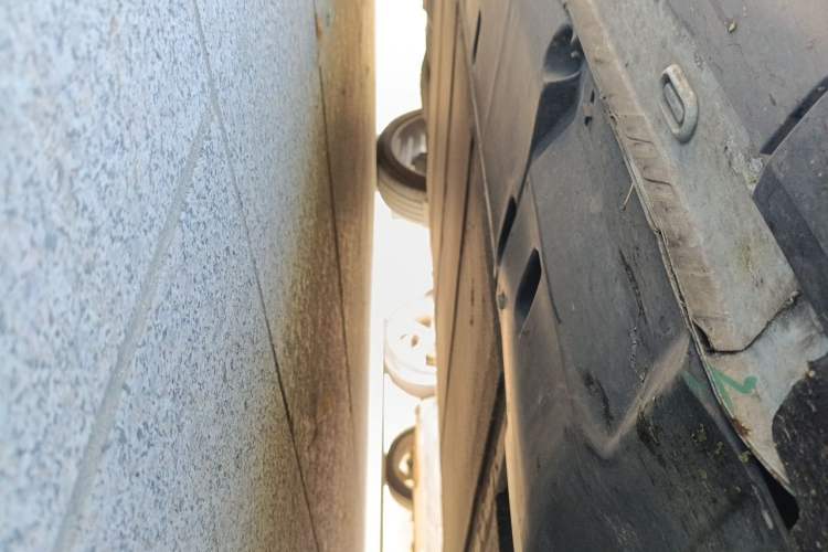 Used Roewe MARVEL X 2018 Rear-Drive Model Chassis Front Right