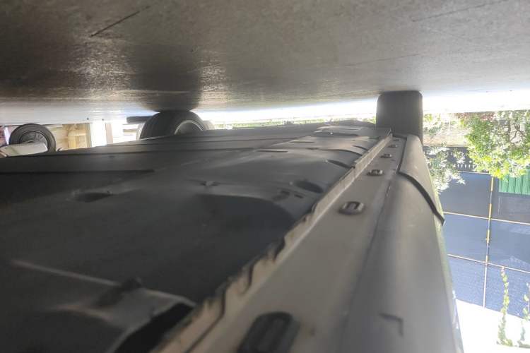 Used Roewe MARVEL X 2018 Rear-Drive Model Chassis Rear Left