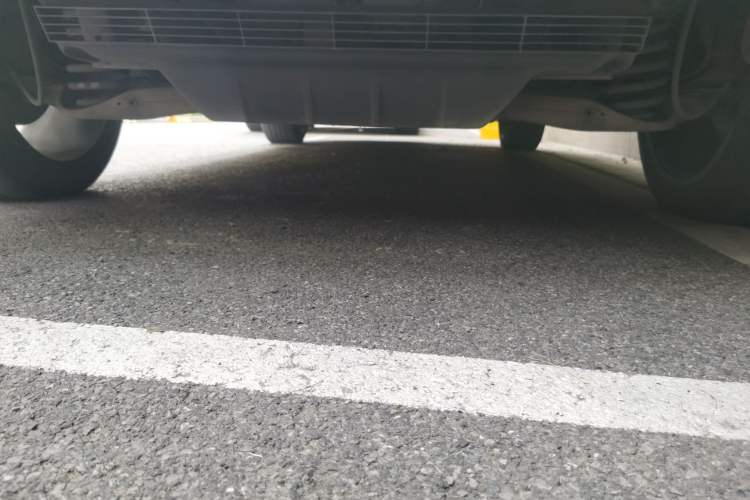 Used Roewe MARVEL X 2018 Rear-Drive Model Chassis Rear Right