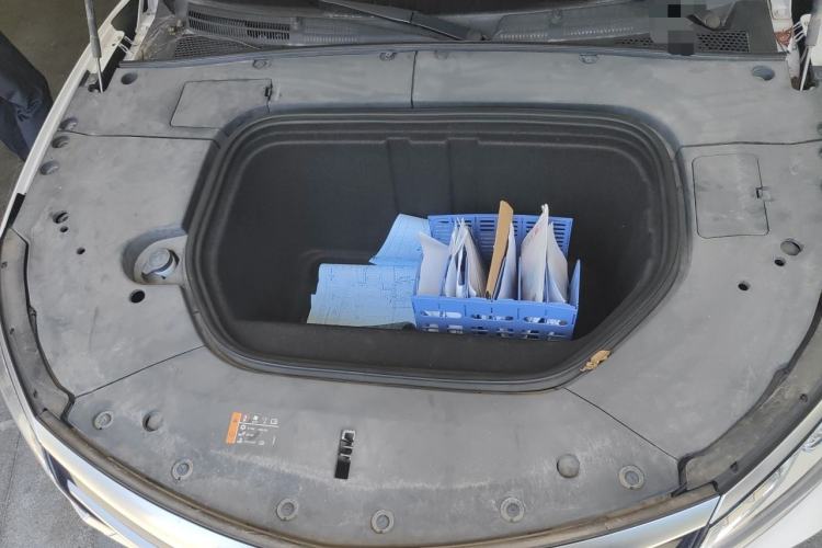 Used Roewe MARVEL X 2018 Rear-Drive Model Engine Bay