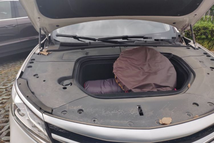Used Roewe MARVEL X 2018 Rear-Drive Model Engine Bay Right