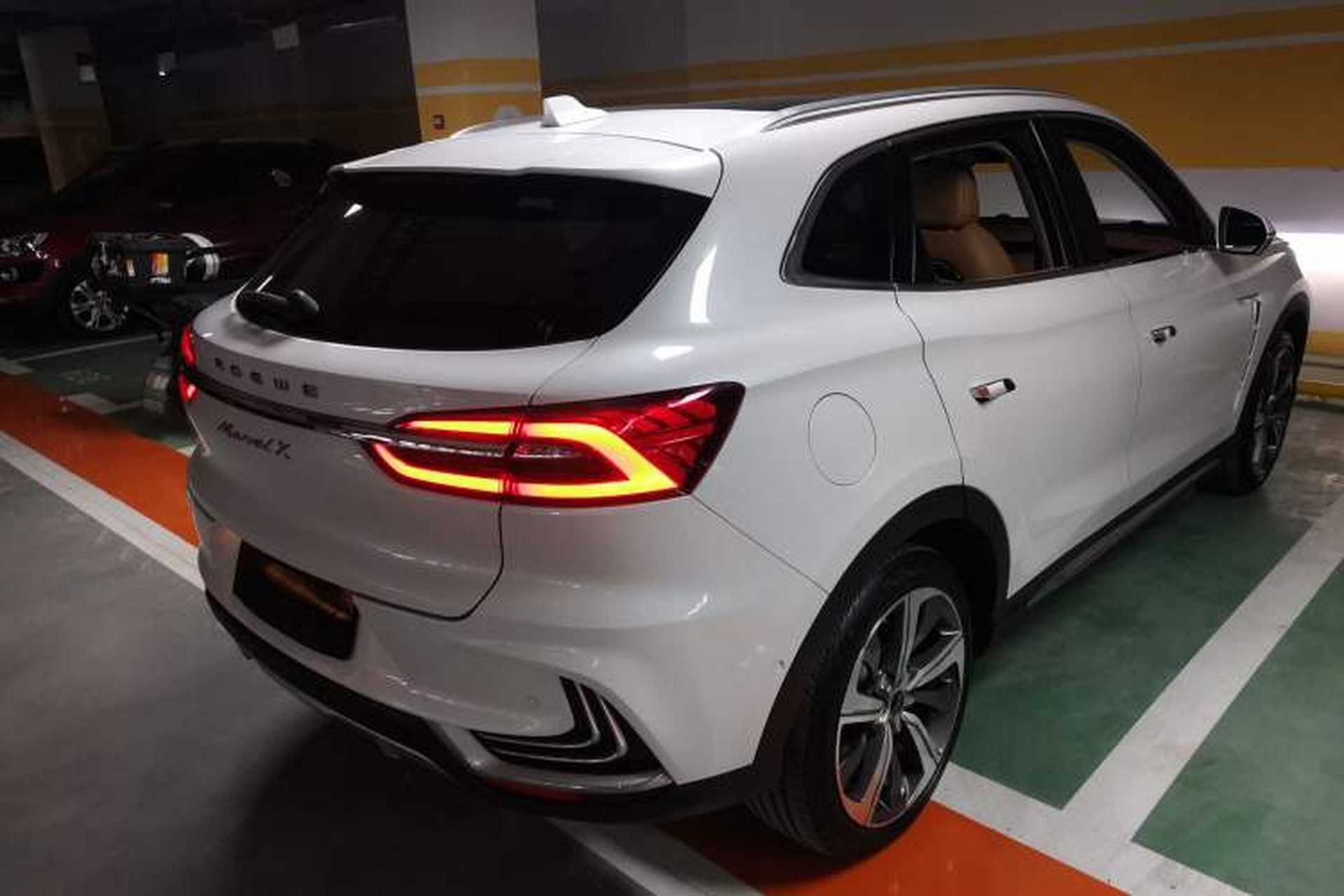 Used Roewe MARVEL X 2018 Rear-Drive Model Exterior 5