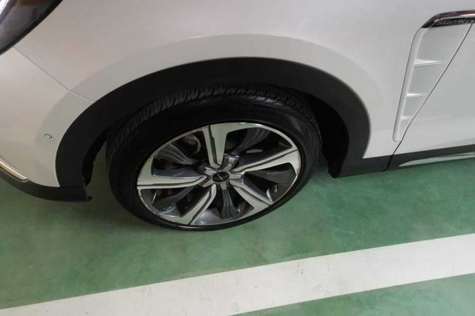 Used Roewe MARVEL X 2018 Rear-Drive Model Exterior 7