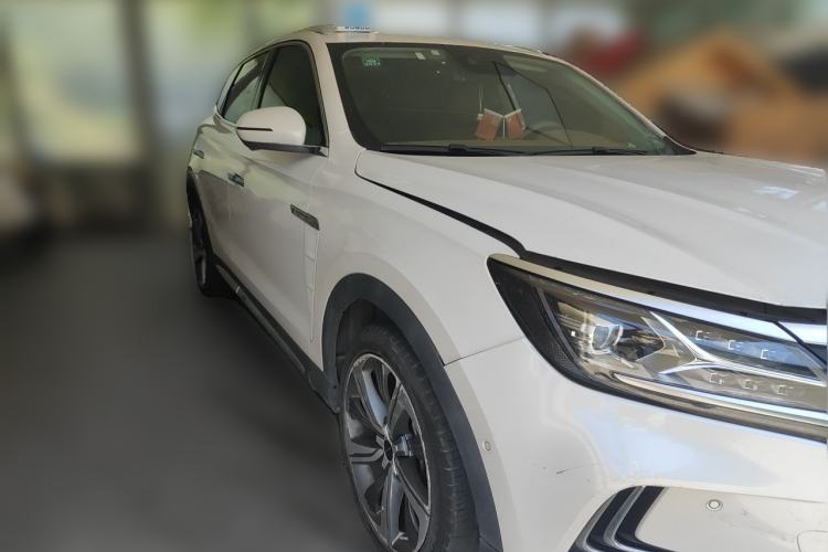 Used Roewe MARVEL X 2018 Rear-Drive Model Front Right 45 Deg