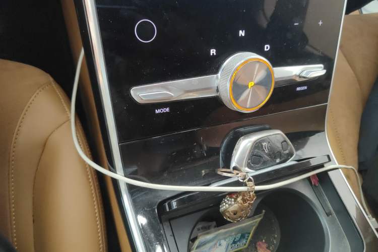 Used Roewe MARVEL X 2018 Rear-Drive Model Gear Lever