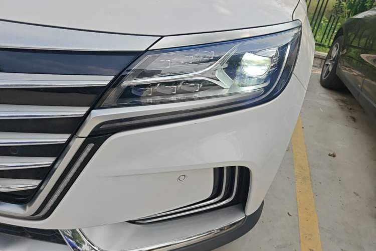 Used Roewe MARVEL X 2018 Rear-Drive Model Left Front Headlight
